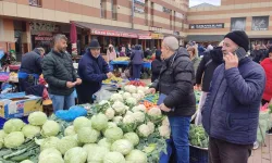 Keşan Sebze Bakkal ve Manavlar Odası Yönetimi, pazar esnafını ziyaret tti