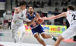 TOFAŞ Basketbol Takımı, üst üste 13. galibiyetini aldı