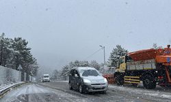 İstanbul'da mevsimin ilk karı yüksek kesimlerde yağdı