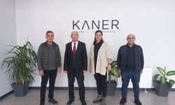 Lüleburgaz Kaymakamı Salih Yüce, Kaner Tekstil Fabrikasını ziyaret etti