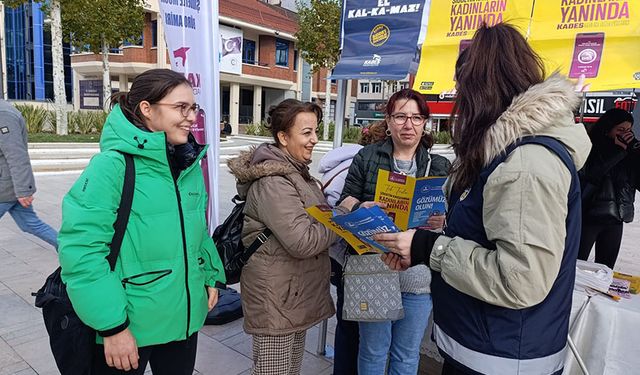 Çerkezköy polisi, kadınlara KADES’i anlattı