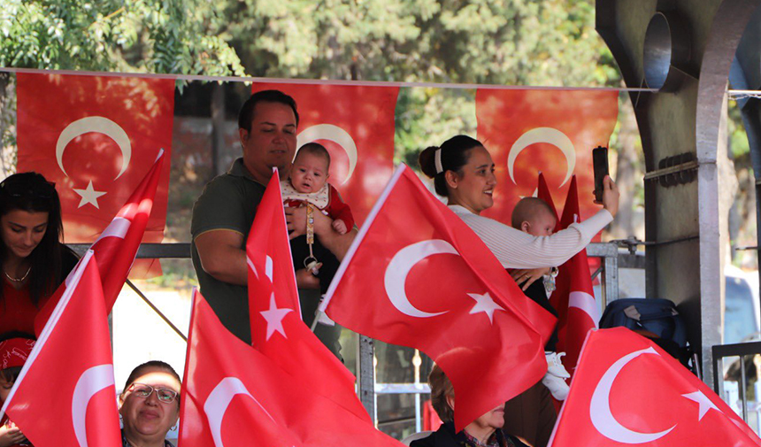 Tekirdağ'da Cumhuriyet Bayramı Coşkusu